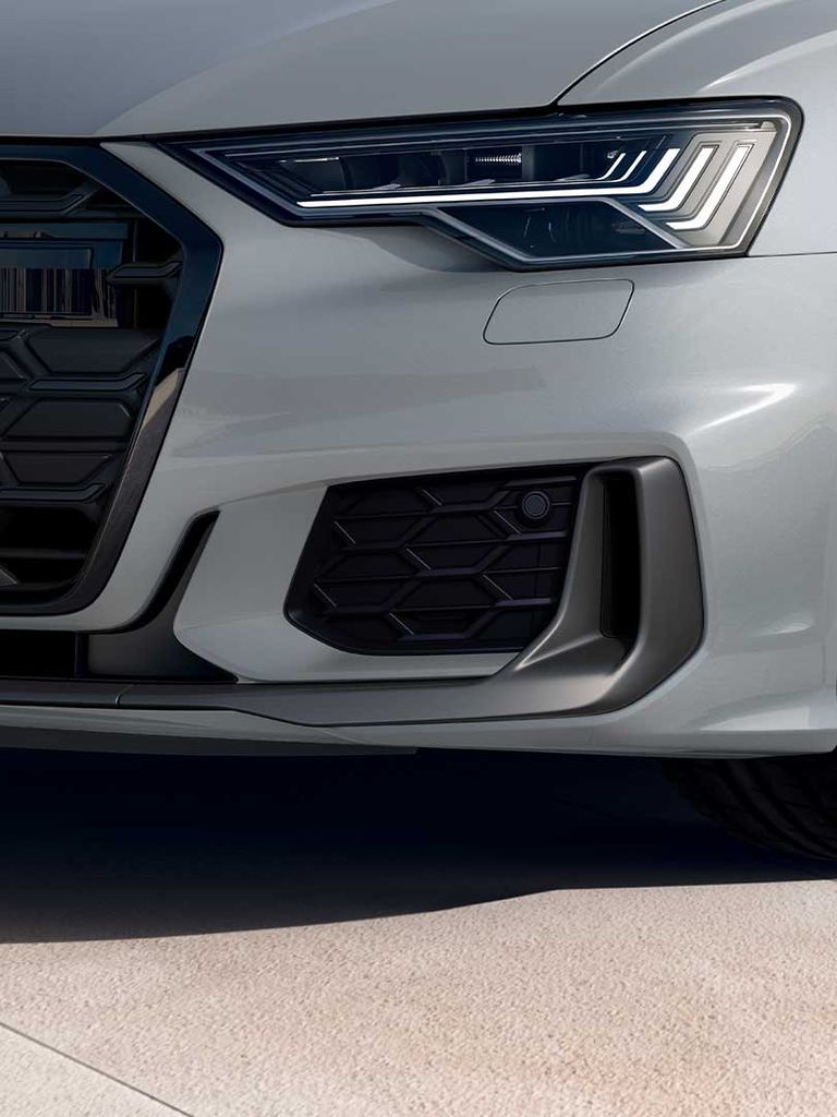 Audi S6 Avant side view