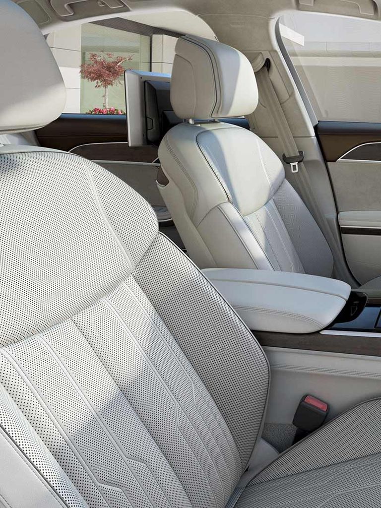 Comfort individual contour seats Audi A8