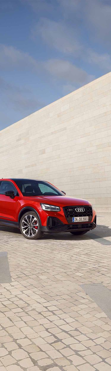 Audi SQ2 frontal side view