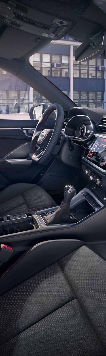 Audi Q3 TFSI and Interieur