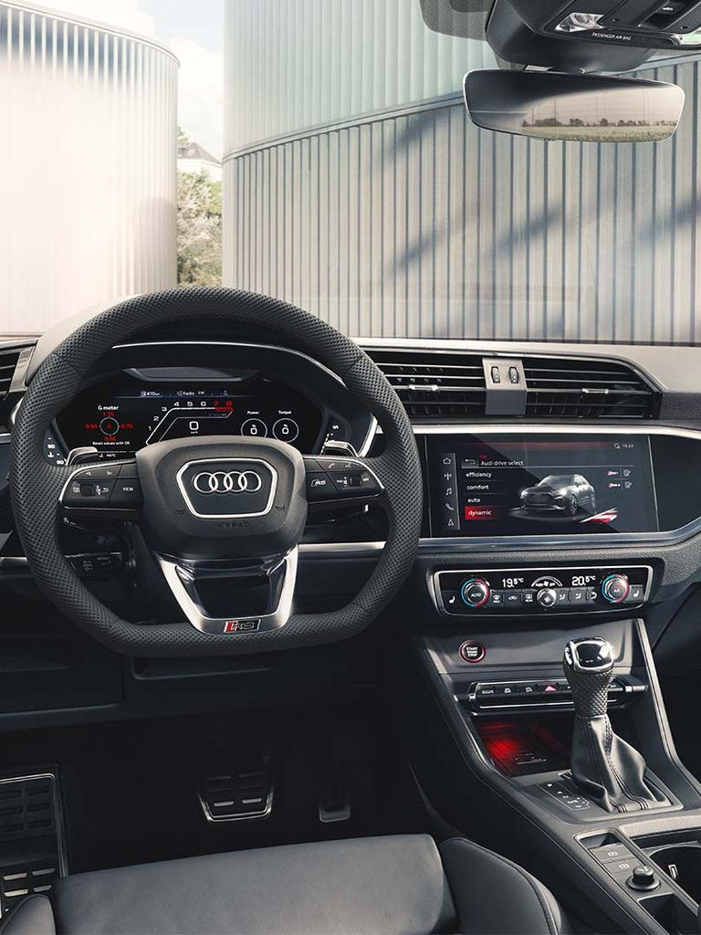 Audi RS Q3 Cockpit