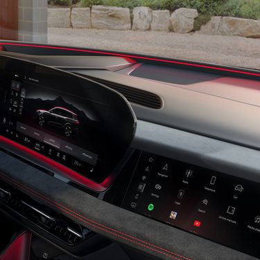 View of cockpit communication light Audi SQ6 SUV e-tron