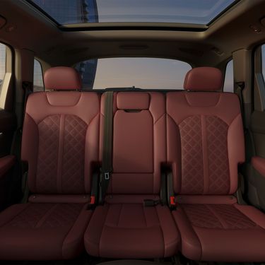 Audi SQ 7 SUV rear seat